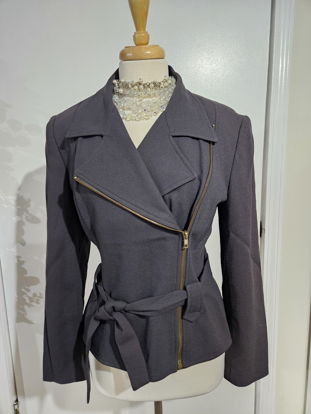 Women's Dark Gray Asymmetric Zip Belted Jacket With Pants